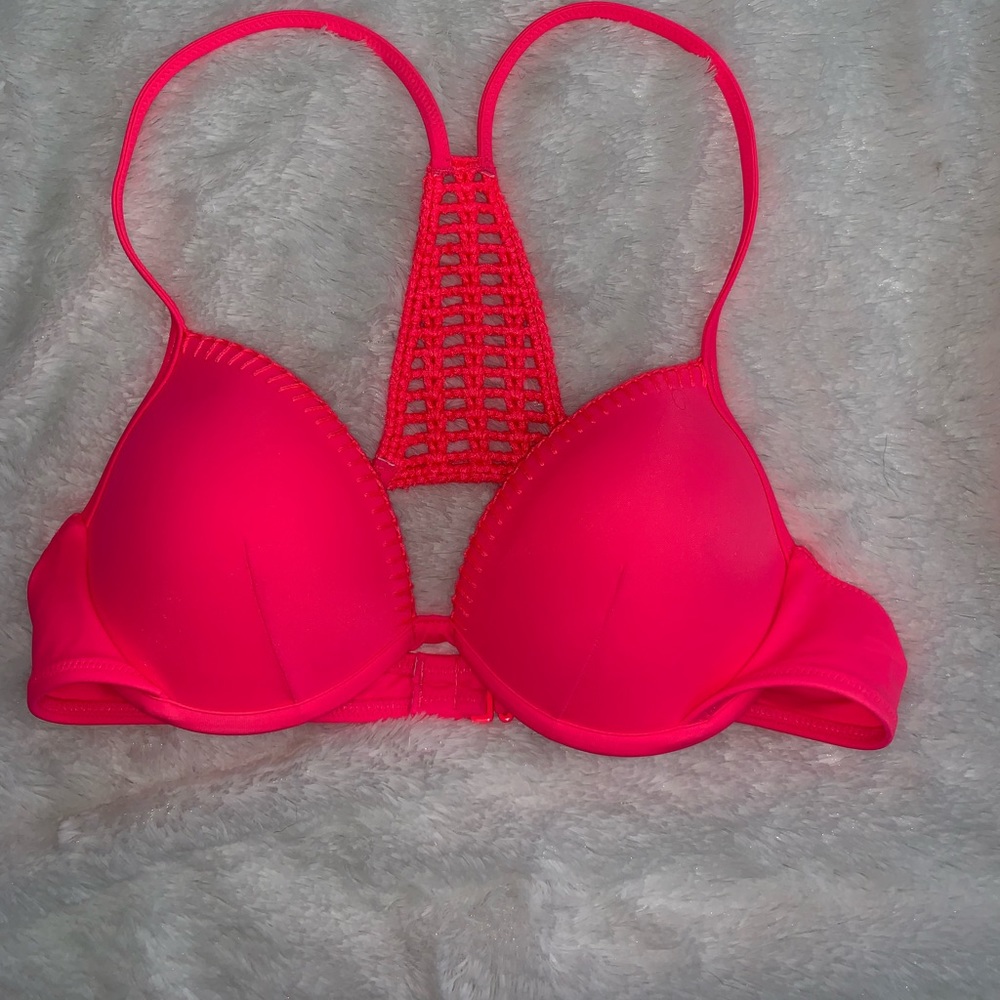 Victoria’s secret bikini top